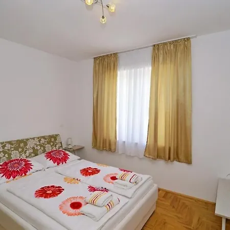 Apartament Zora 3 By Guide Moscenice